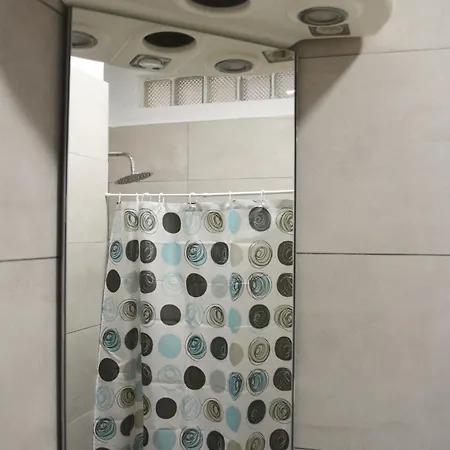 Διαμέρισμα Sea Golem (Tirana)